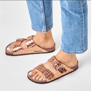 Birkenstock Arizona Gator Gleam Two-Strap Comfort Sandal size EU 41 US 10